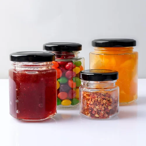 Vista 7 de Mini tarros de vidrio hexagonales de 1.5 onzas, paquete de 48 tarros de miel vacíos pequeños para especias con tapas negras y 50 etiquetas