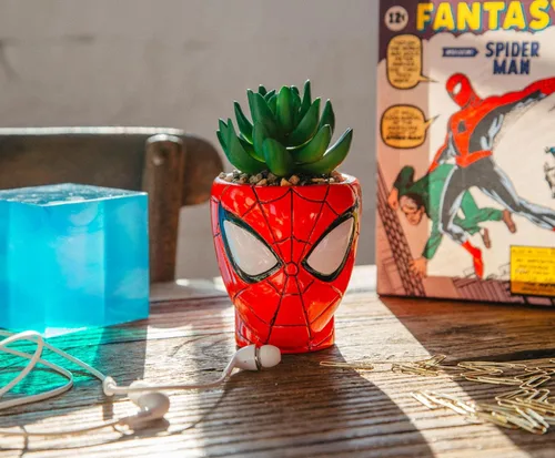 Vista 4 de Marvel Comics Spider-Man Web-Head - Mini maceta de cerámica de 3 pulgadas con suculentas artificiales, maceta pequeña, plantas