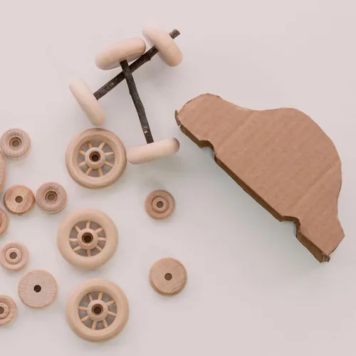 Vista 6 de Ruedas de madera maciza de 1 pulgada de diámetro para manualidades, agujero de 1/4 de pulgada, grosor de 3/8 de pulgada, paquete de 12 mini ruedas