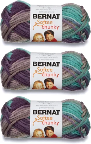 Vista 15 de Ovillo sólido Bernat Softee Chunky, Acrílico, Rojo Berry, Paquete de 1