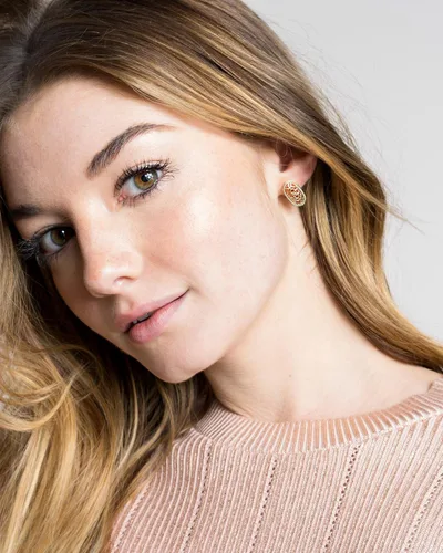 Vista 2 de Kendra Scott Ellie Stud Earrings for Women, Fashion Jewelry