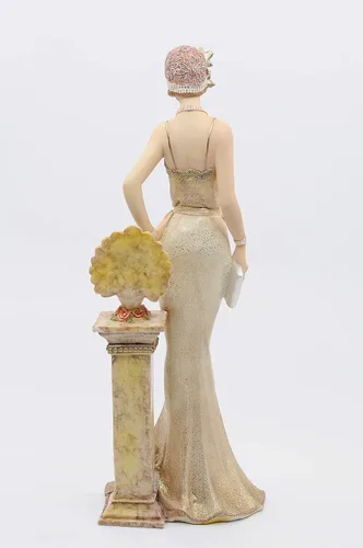 Vista 2 de Comfy Hour Glamour Elegance Victorian Style Lady Collection (Lady Leaning on Pillar)