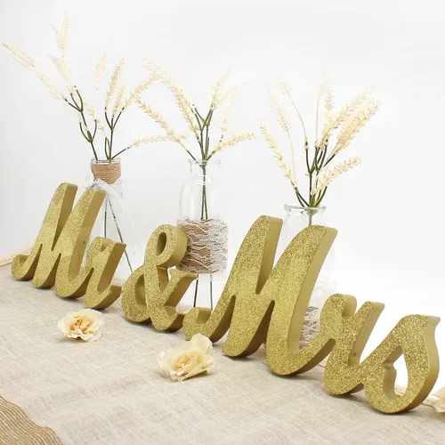 Vista 14 de BLOOBLOOMAX Letrero de madera con texto en inglés "Mr and Mrs", letras rústicas de Mr. & Mrs. para mesa de boda, decoración de señorita señor