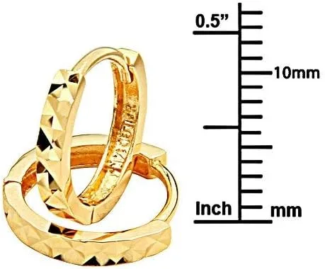 Vista 2 de Pendientes Huggie multifacéticos de oro amarillo o blanco de 14 k de 0.079in de grosor (0.433 x 0.433in)