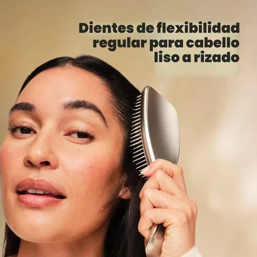 Vista 5 de Cepillo Desenredante Tangle Teezer Chrome Ultimate para Cabello Húmedo y Seco, Elimina Nudos y Reduce la Rotura para Tipos de Cabello Liso a Rizado