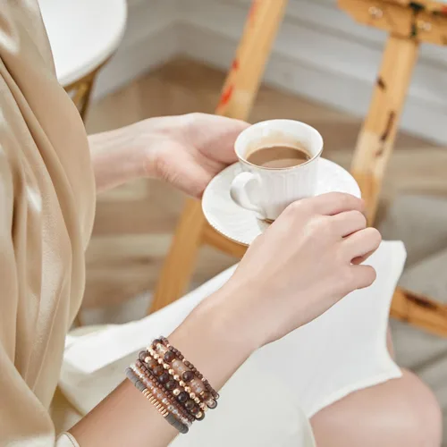 Vista 5 de GOOJIDS - Pulseras de cuentas de arcilla estilo heliosis surfista para mujer, con discos de vinilo y dije de mal de ojo, apilables, pulseras