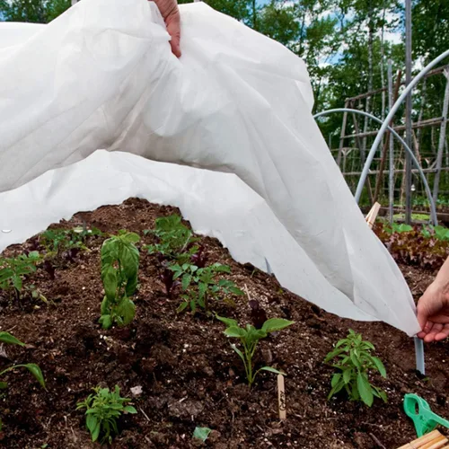 Vista 8 de Cubiertas para plantas, 9.2 ft x 22.3 ft, reutilizable, cubierta de fila flotante, 1 oz protección contra congelación para el clima frío, cubierta