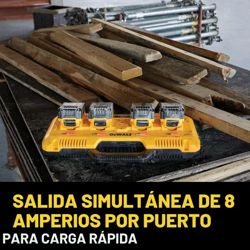 Vista 3 de DEWALT 20V MAX Cargador de 4 puertos de carga rápida (DCB104)