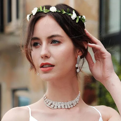 Vista 3 de Diademas de guirnaldas florales AWAYTR, corona con flores de moda bohemia, para mujer