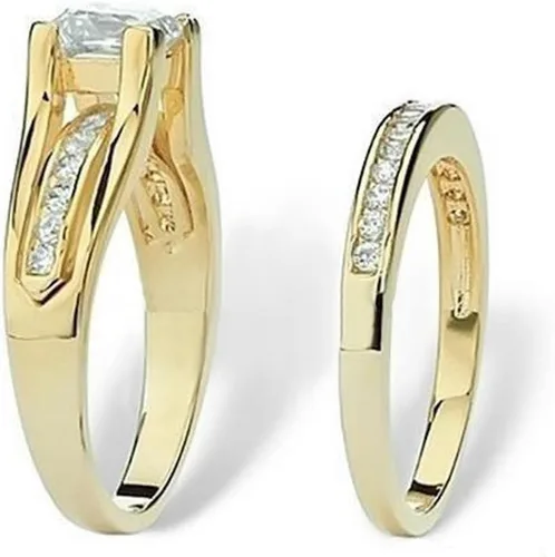 Vista 3 de His & Her 14K.G.P., conjuntos de anillos de compromiso y de bodas de 3 piezas en acero inoxidable para mujer y hombre.