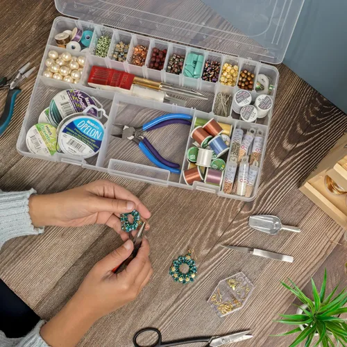 Vista 2 de Beadsmith Caja organizadora de plástico 14 x 9 x 1-7/8