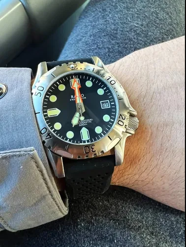 Vista 4 de FreeDiver Reloj profesional de buceo de cristal de zafiro automático, reloj de buceo resistente al agua de 1,640.4ft para hombre