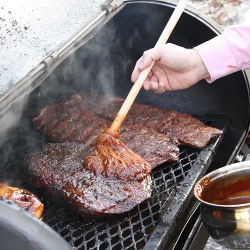 Vista 5 de BETTER GRILLIN' BBQ Bastin Mop Basting Barbecue Brush/Mop Easily Applies Marinades, Sauces, Washes Out, 16in Handle, 1pk