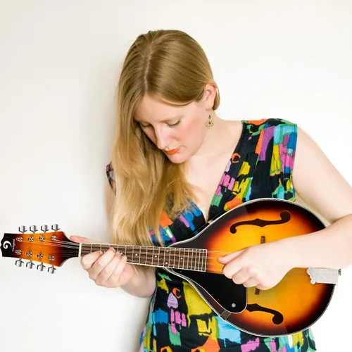 Vista 9 de Vangoa Mandolina para Zurdos, Instrumento Musical Acústico de 8 Cuerdas Estilo A para Principiantes Zurdos, Sunburst