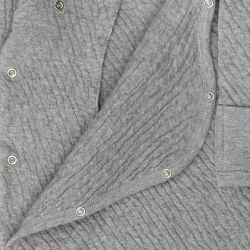 Vista 3 de HonestBaby - Kimono de algodón orgánico Matelasse