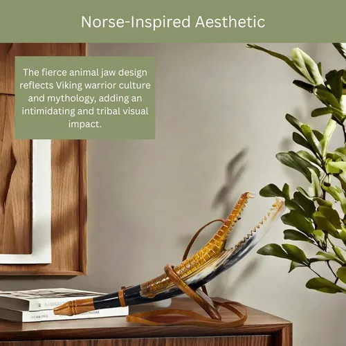 Vista 8 de Corneta vikinga soplada con soporte, cuerno de guerra de cuerno de buey tallado a mano con diseño de cabeza de dragón y correa de cuero, accesorio