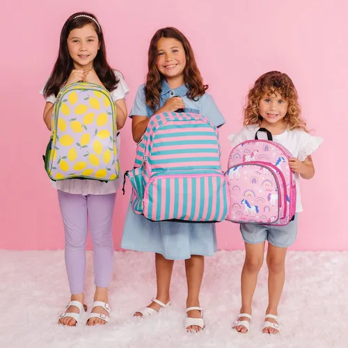 Vista 6 de Wildkin Mochila infantil de 12 pulgadas, acolchada, ajustable, ideal para guardería y viajes, unicornios arcoíris