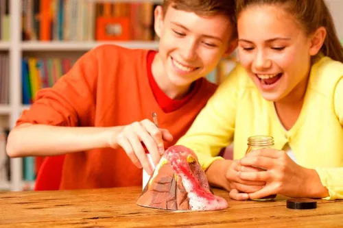Vista 4 de 4M KitzLabs Kit para hacer volcanes, kit de ciencia DIY STEM, para niños y niñas de 8 años en adelante