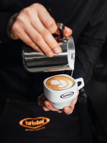 Vista 6 de Bristot Cápsulas de café 100% arábica, tostado medio, compatibles con máquina original Nespresso, aluminio 100% reciclable, paquete de 10