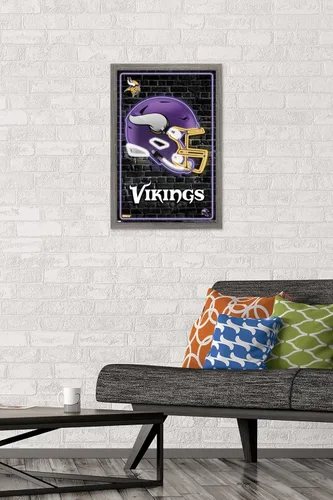 Vista 2 de Trends International NFL Minnesota Vikings - Póster de pared con casco neón 23, 22.4 pulgadas de largo x 14.7 pulgadas, versión enmarcada en madera