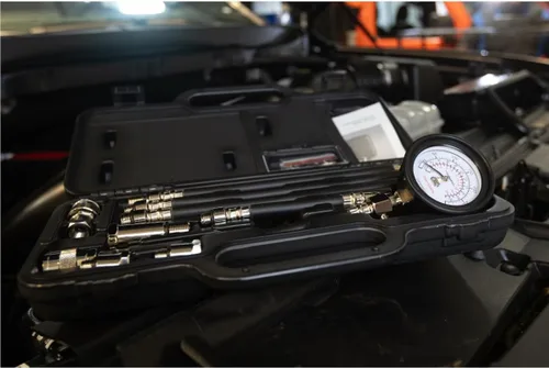 Vista 2 de Mityvac 5530 Juego profesional de comprobación de compresión