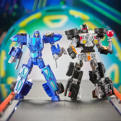 Vista 10 de Transformers Colaborative Hot Wheels x Bone Shaker, figura de acción de robot de clase de lujo de 5 pulgadas que se convierte en automóvil, juguetes
