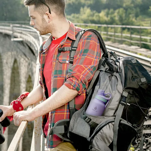 Vista 8 de IDEUS Botella de agua aislada de acero inoxidable con 2 tapas a prueba de fugas, termo para senderismo, ciclismo, 32 onzas, violeta