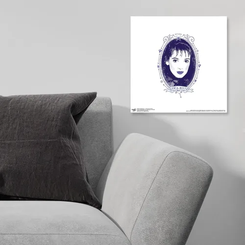 Vista 4 de Trends International Gallery Pops Beetlejuice - Póster de pared con retrato Lydia Deetz, 12.00 x 12.00 pulgadas, versión de marco negro