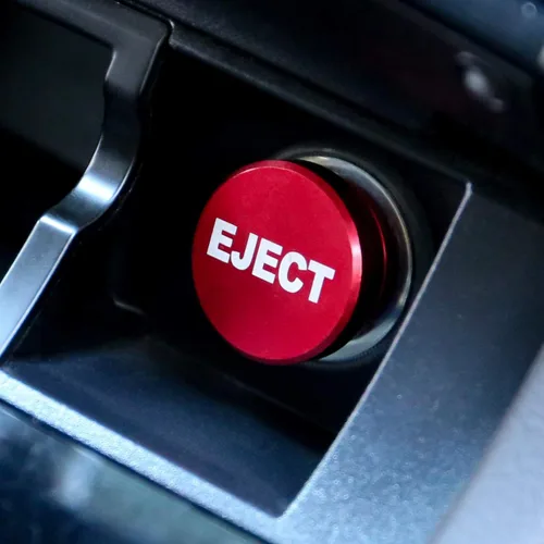 Vista 3 de Enchufe de Repuesto de Aluminio Billet para Encendedor de Cigarrillos de Automóvil, Botón de Presión Universal EJECT se Ajusta a la Mayoría