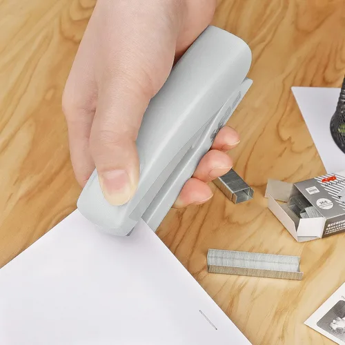 Vista 4 de Office Supplies Kit, Desk Accessory Set, Including 2 Scissors, 1 Stapler,1000 Pieces 26/6 Staples, 1 Staple Remover, 1 Tape Dispenser and 1 Tape