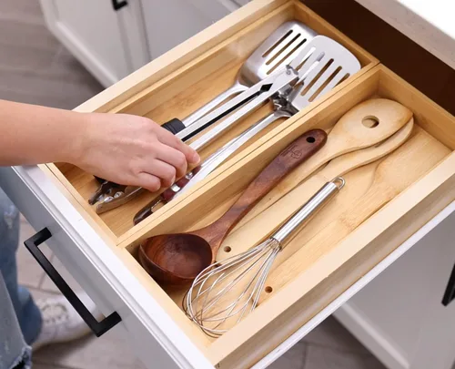 Vista 2 de Fabsome Organizador de Cajón de Utensilios de Cocina, Contenedores Organizadores de Cubiertos de Plata de Bambú, Bandejas de Almacenamiento