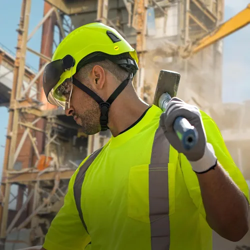 Vista 8 de PIP Casco de escalada industrial con ventilación Traverse con tecnología MIPS, carcasa de ABS, correa de barbilla de 4 puntos, ANSI II