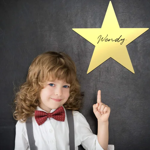 Vista 2 de Outus 24 piezas de estrellas doradas grandes de 11 pulgadas, decoración de estrellas doradas, estrellas de papel doble impresas para decoración