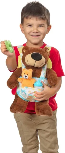Vista 3 de Melissa & Doug Set de juego de portabebés Mine to Love para muñecas bebé con oso de juguete, biberón, sonajero, tarjeta de actividad