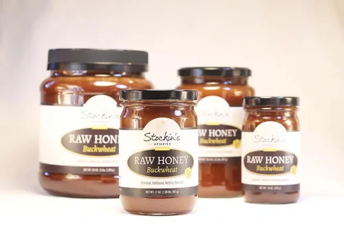 Vista 3 de Stockin's Apiaries Miel de trigo sarraceno cruda, sin calentar, sin filtrar y nutritiva, 10 onzas.