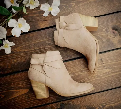 Vista 2 de PiePieBuy - Botines estilo Chelsea con lazo decorativo, puntera cerrada y tacón grueso de tiras para mujer