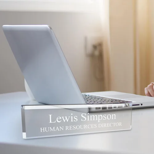 Vista 4 de SignsByLITA - Placa de nombre personalizada de acrílico para escritorio de 2" x 8" - Accesorios de escritorio de oficina Décor