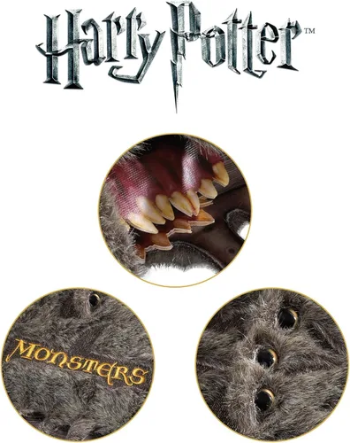 Vista 5 de The Noble Collection Harry Potter Peluche de Coleccionista del Libro de Monstruos de los Monstruos