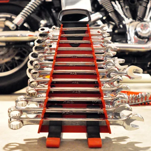 Vista 3 de Ernst Manufacturing - Torre de herramientas de llave inglesa 5224, 24 herramientas rojas