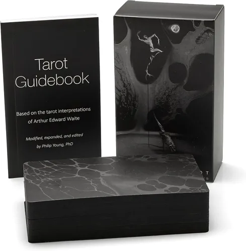 Vista 2 de Da Brigh Baraja de cartas de tarot negro para trabajo en las sombras