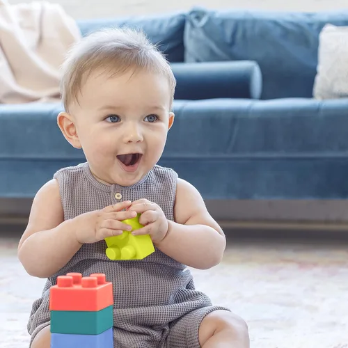 Vista 8 de Infantino Bloques de construcción súper suaves, fáciles de sostener para bebés y niños pequeños, sin BPA, multicolor, juego de 12 piezas