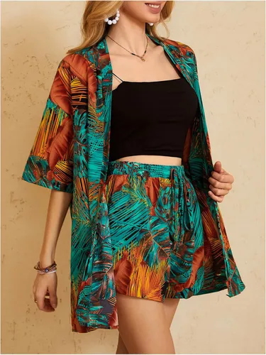Vista 4 de MakeMeChic conjunto de 2 piezas para mujer estilo boho, blusa kimono tropical con frente abierto y pantalones cortos