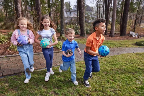 Vista 3 de Crocodile Creek Pelota de Patio de Juegos – Pelota de goma duradera para niños a partir de 3 años – Pelota inflable que rebota para kickball