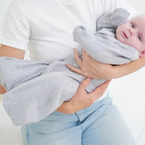 Vista 3 de Transition - Saco de dormir para bebé de 0 a 3 meses, saco de envolver de transición con puños de manoplas, paquete de 2 sacos de dormir