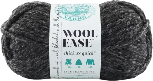 Vista 111 de Lion Brand Yarn - Ovillo de lana Wool-Ease Thick & Quick color fuerza aérea