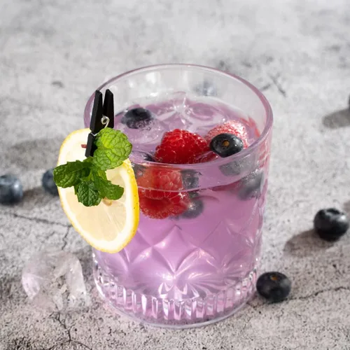 Vista 4 de Restaurantware Pinzas para la ropa negras de 1.2 pulgadas, 500 mini pinzas para la ropa, desechables, resistentes, clips de madera de bambú negro