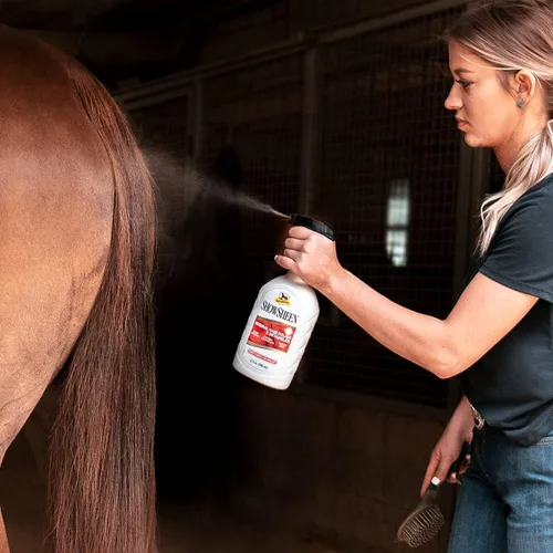Vista 16 de Absorbine ShowSheen - Esmalte y desenredante para el cabello, botella de repuesto de 32 onzas, abrigo de caballo y perro, melena y cola, desenreda