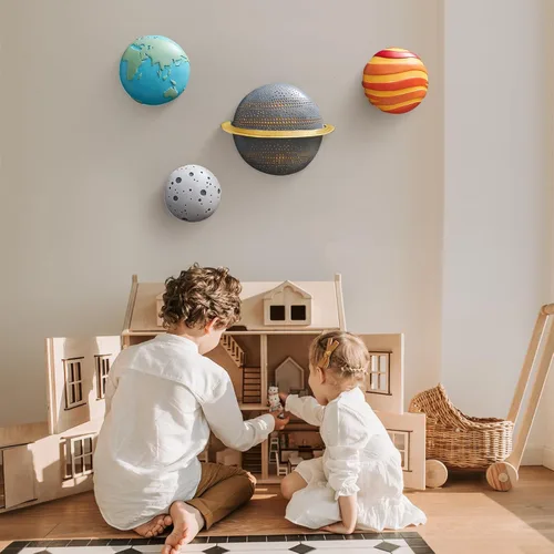 Vista 6 de 4 piezas de decoración de pared de planetas del espacio exterior – Esculturas de pared 3D modernas para sala de estar y dormitorio – Decoración