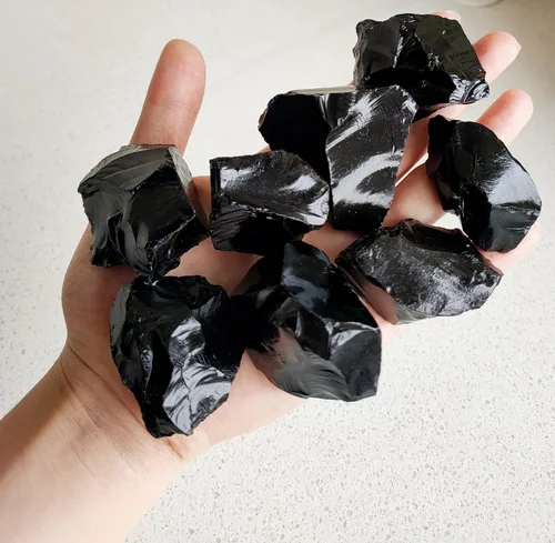 Luckeeper Cristales en bruto de 0.5 libras de piedras curativas de cuarzo obsidiana negra crudo para rodar, envolver alambre, Wicca Reiki,