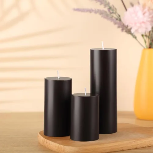 Vista 2 de Shihanee Juego de 3 velas de pilar y 3 soportes cilíndricos de vidrio para velas, jarrones transparentes de pilar para centros de mesa de boda Negro